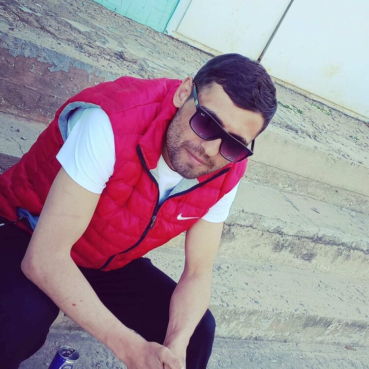  ,   Alex, 28 ,   ,   
