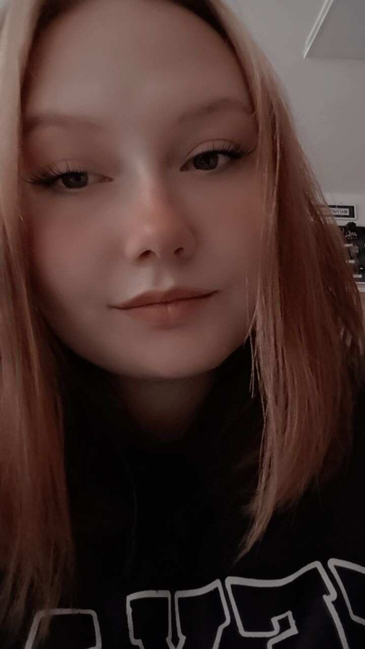  48044025  , 22 ,    