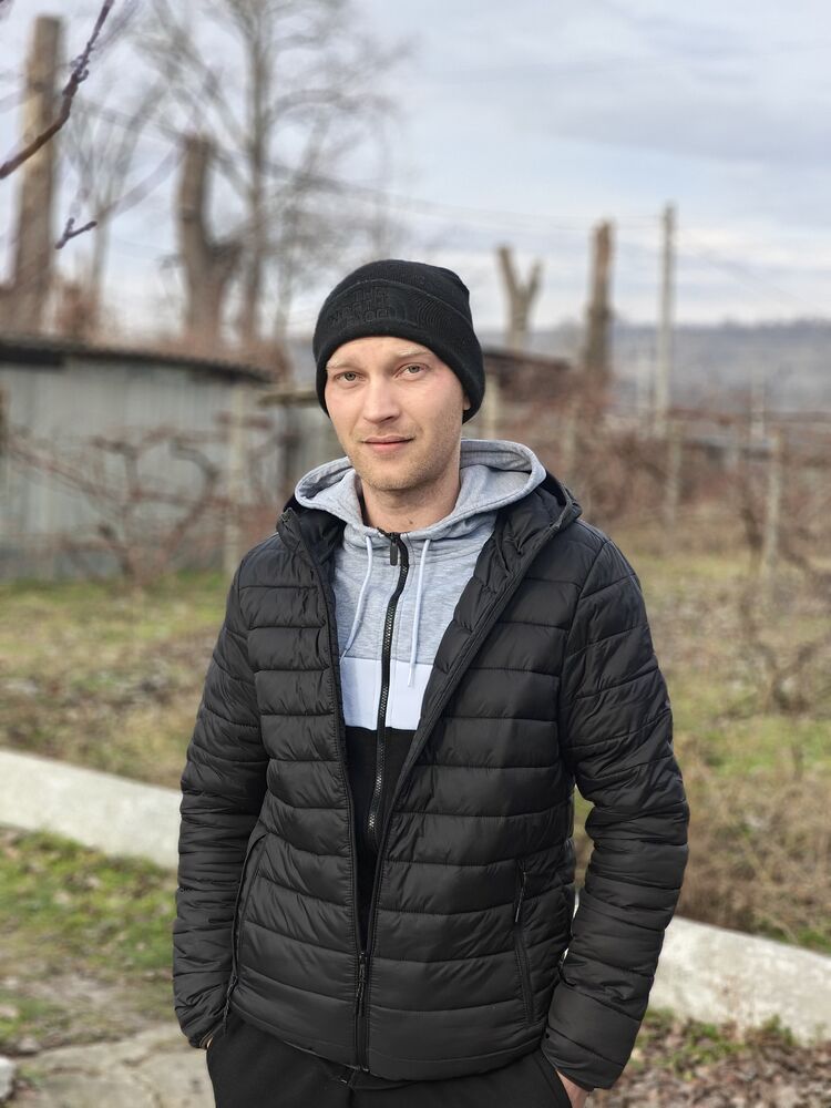  48785795  Viteok, 32 ,    