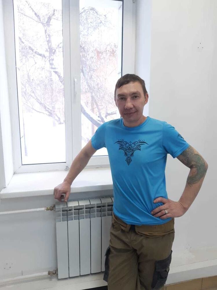  19169405  Roma, 48 ,    