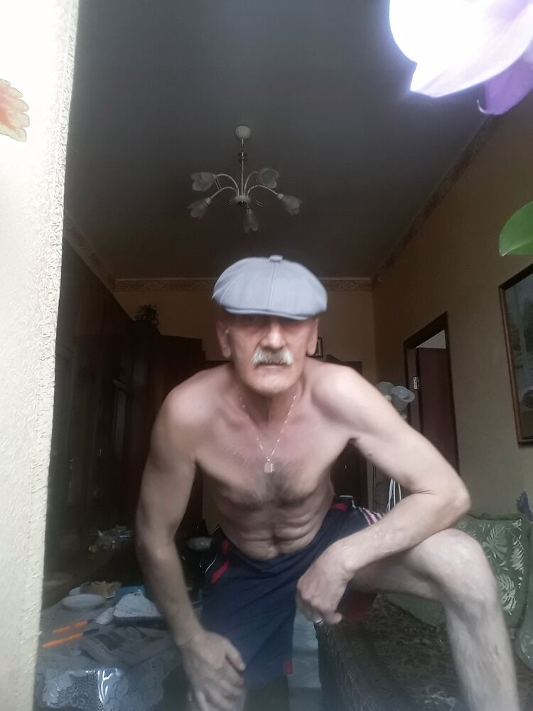  42214715  , 57 ,    