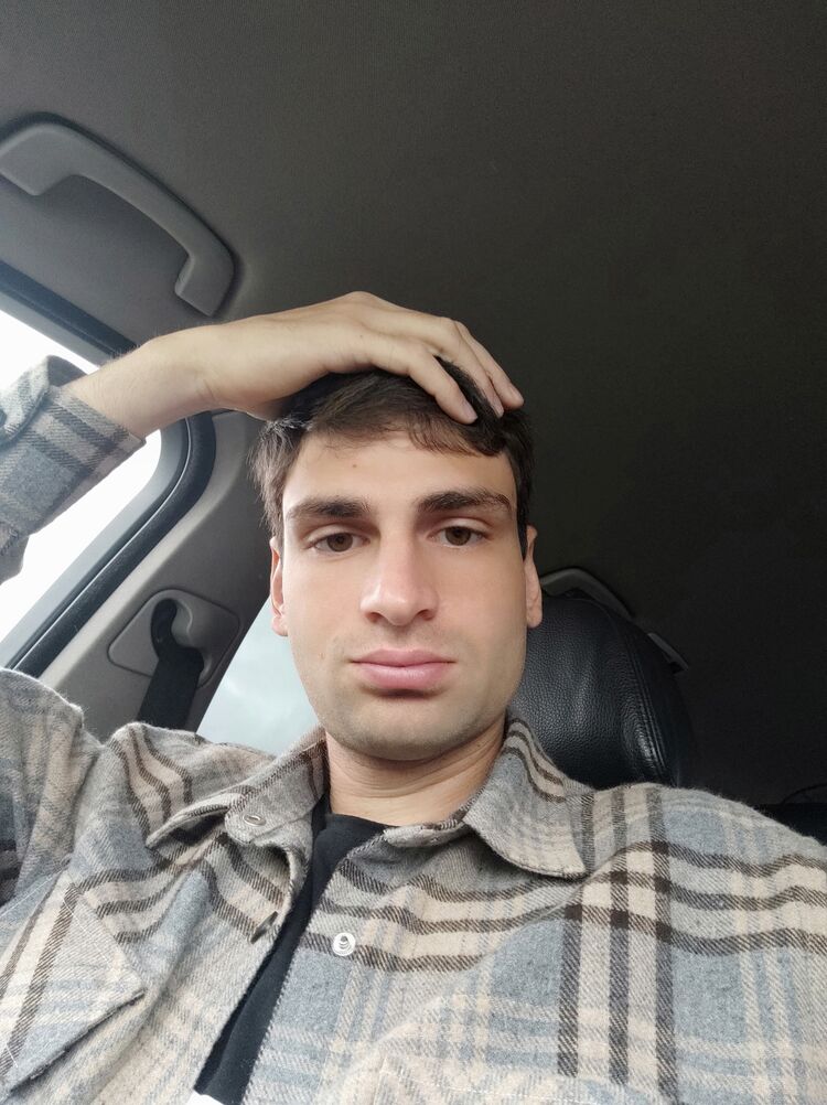  ,   Leo, 27 ,   ,   