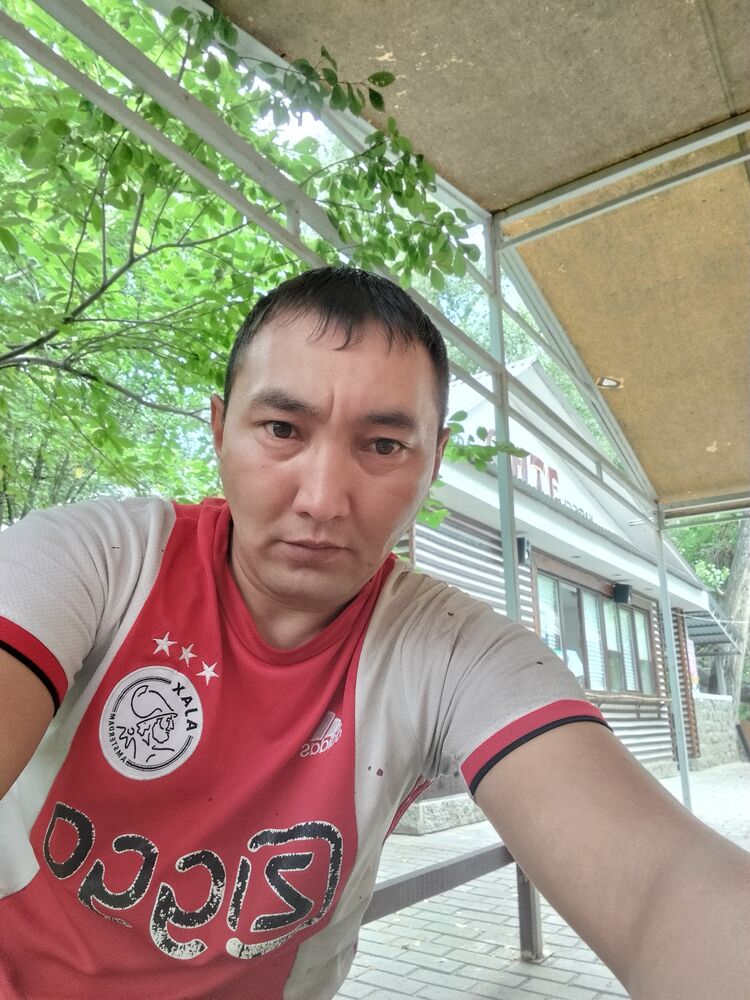 45052085  , 34 ,    -