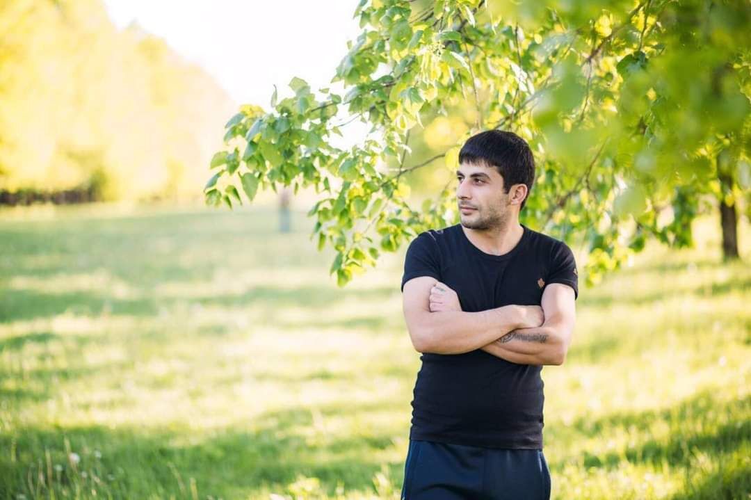  ,   Aram, 27 ,   ,   