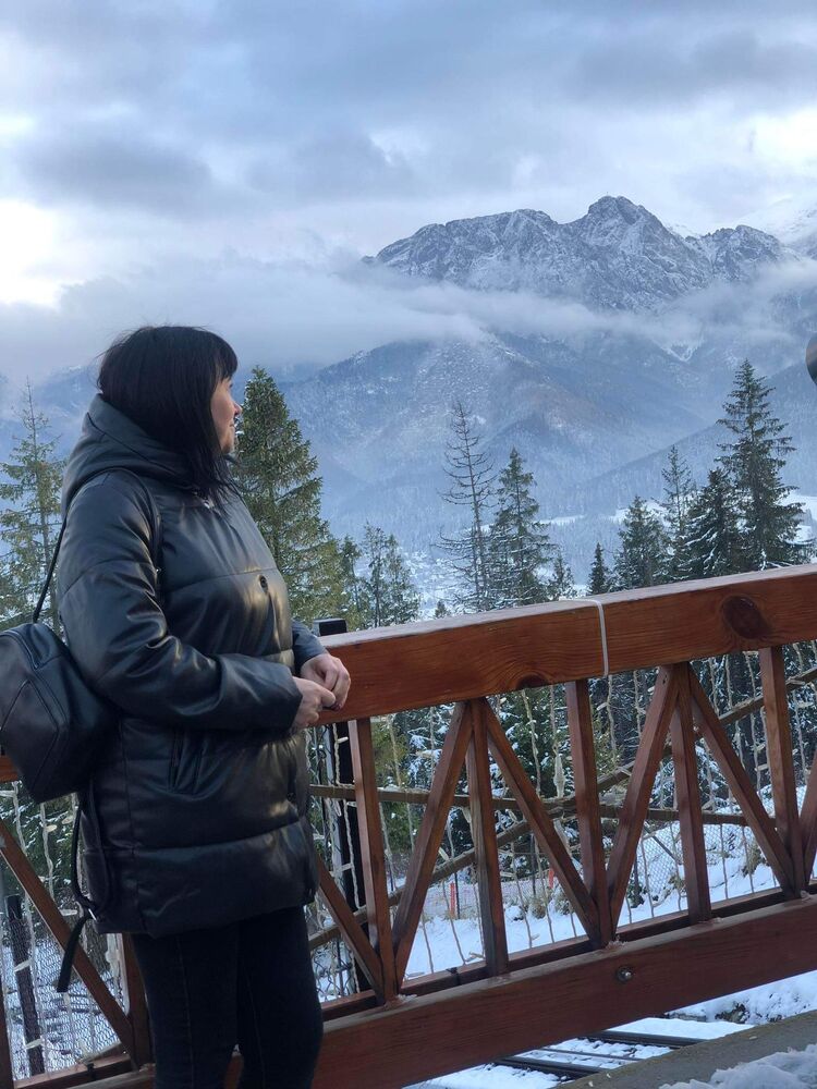  Arnprior,   Galina, 43 ,   c 