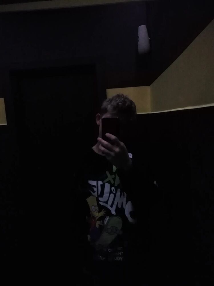  31760275  , 20 ,    