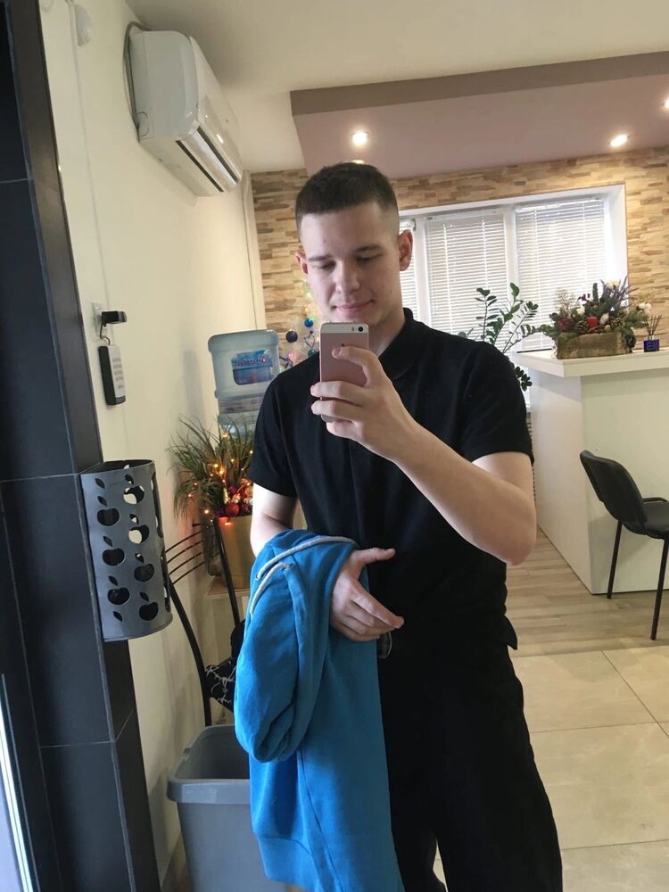  31752095  , 23 ,    