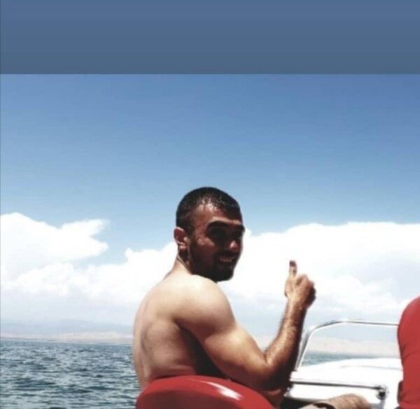  34316485  , 32 ,    