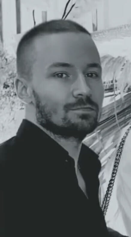  ,   Andrew, 33 ,   ,   