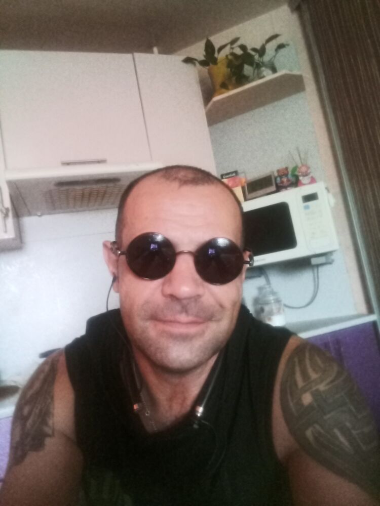  37348355  , 42 ,    
