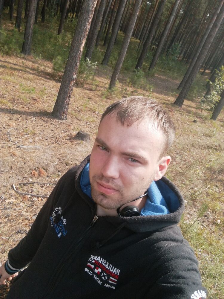  28381255  Egor, 31 ,    