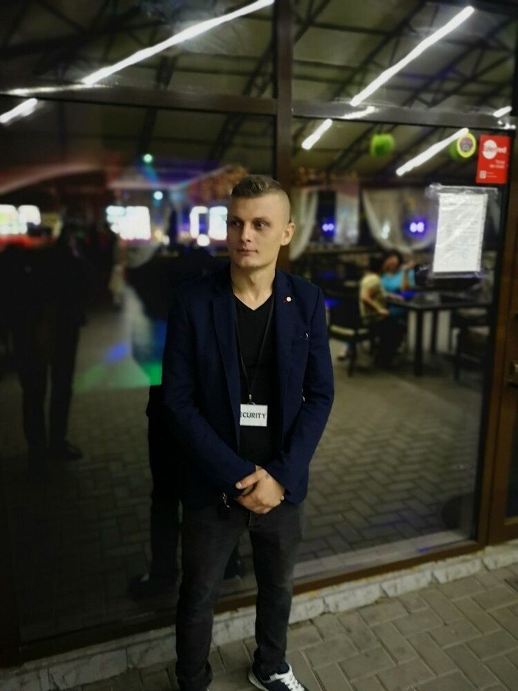  ,   Andrei, 33 ,   ,   , c 