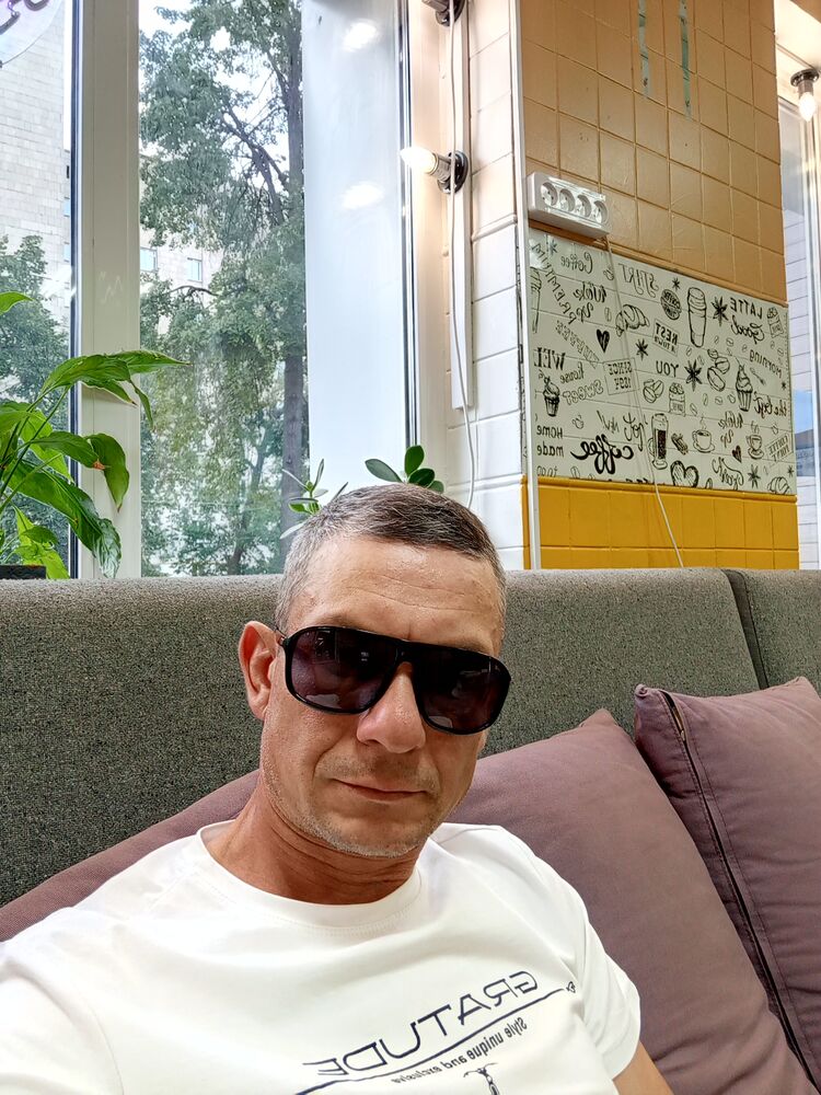  ,   Airat, 43 ,   c 