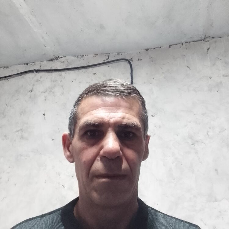  ,   Artem, 46 ,   ,   