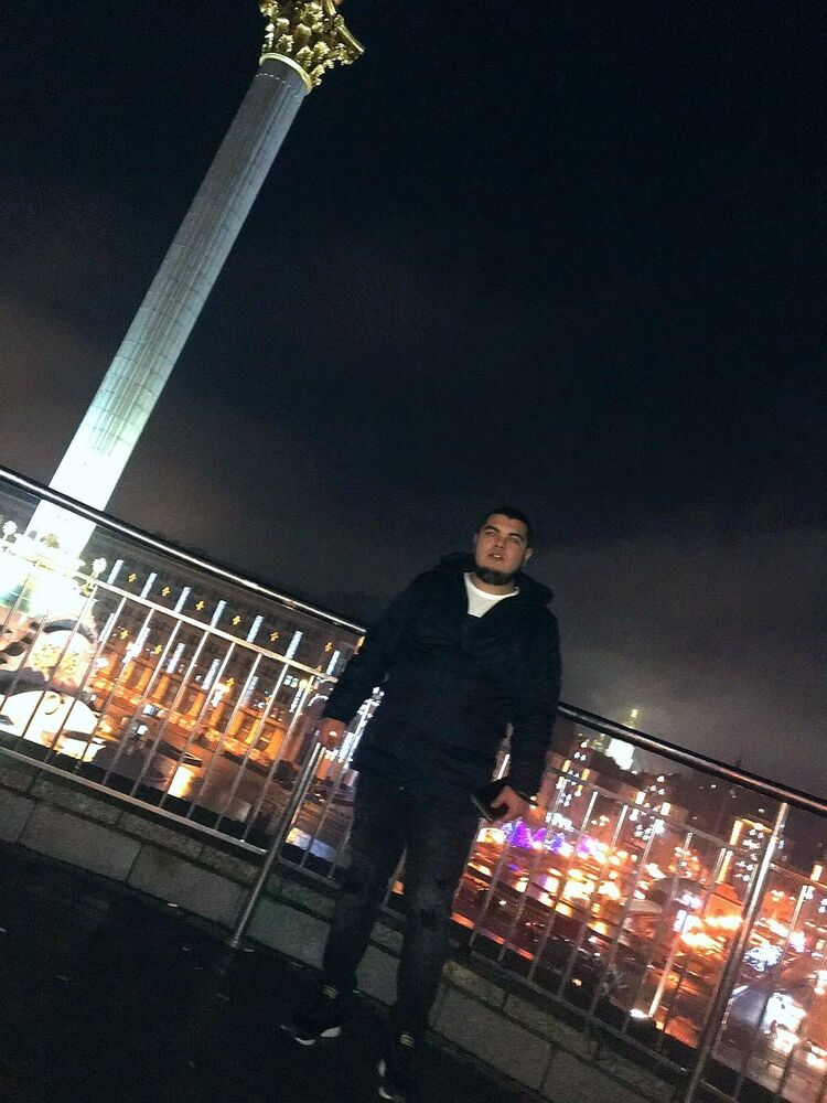  18567185  , 29 ,    
