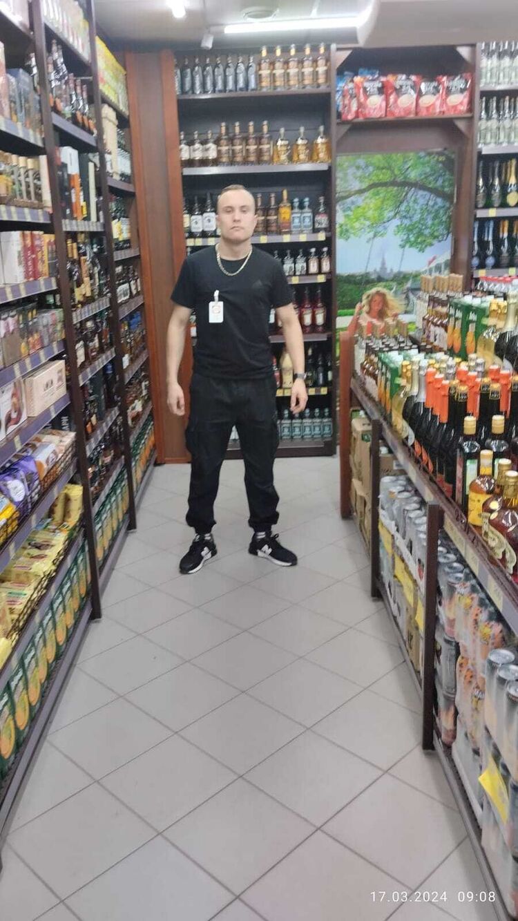  42289445  , 22 ,    --