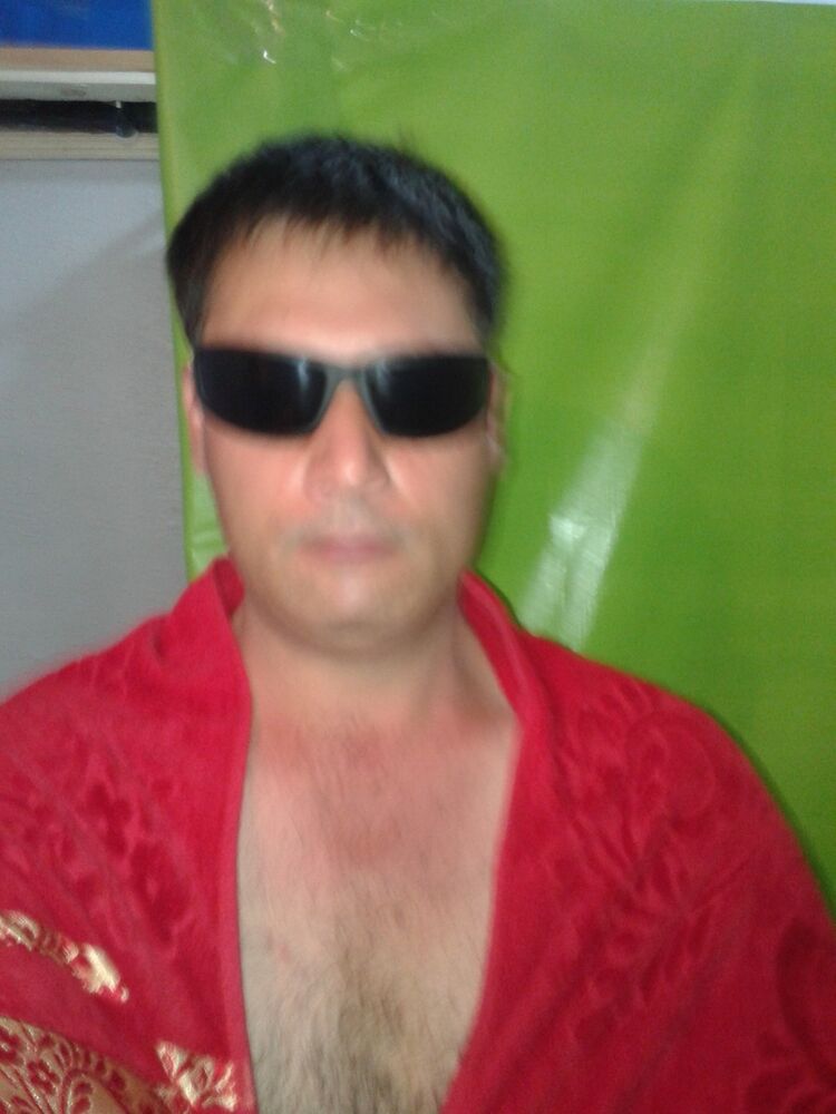  ,   Ikrom, 46 ,     , c 
