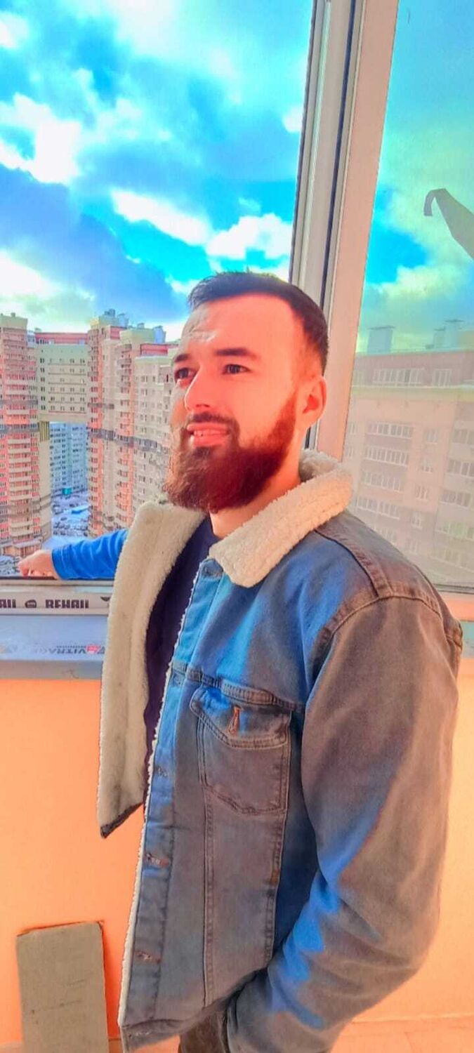  ,   Aliakbar, 28 ,   ,   