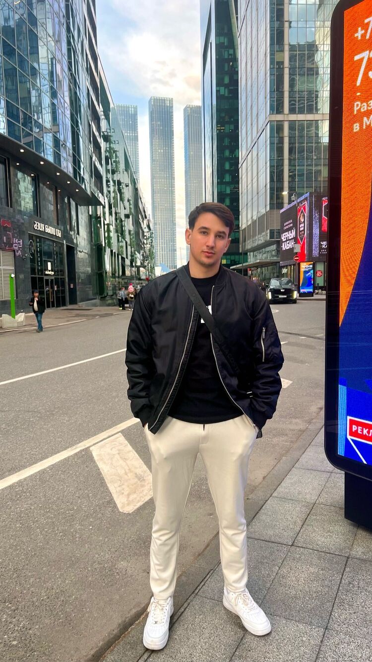 ���������� Tunis, ���� ����� Ilyes, 23 ����, ������������ ��� ������, ����� � ���������