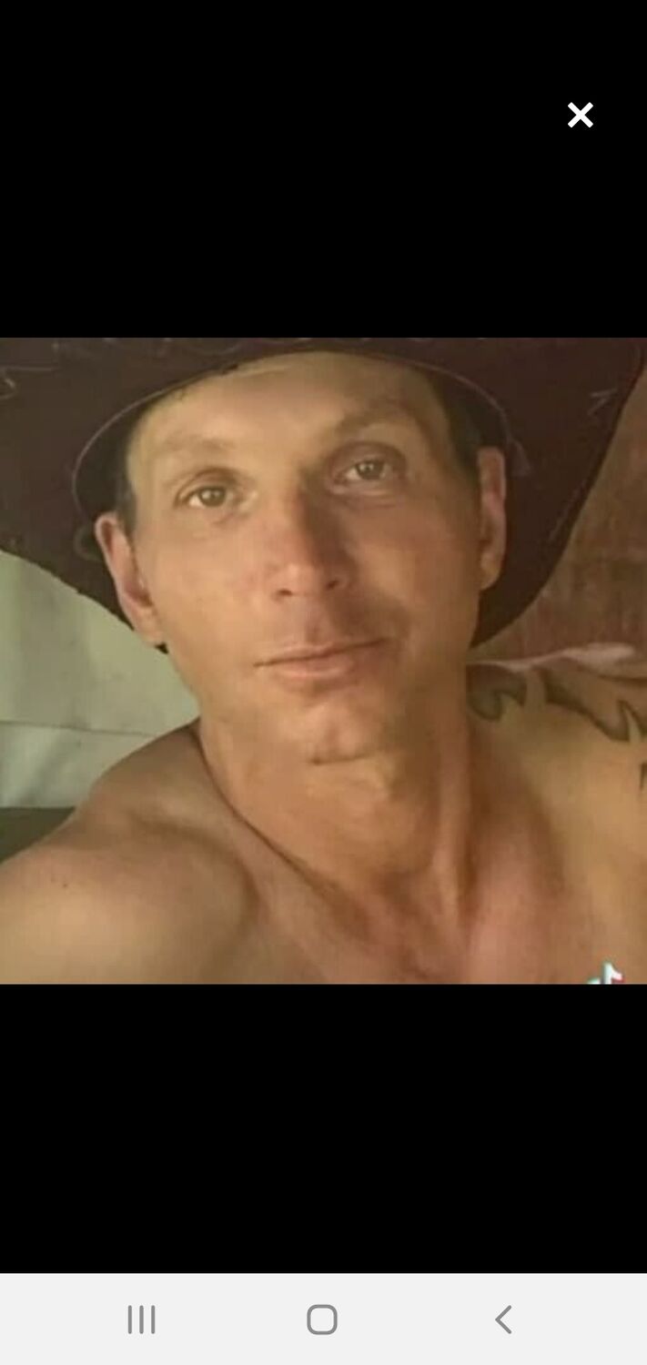  47632645  , 45 ,    