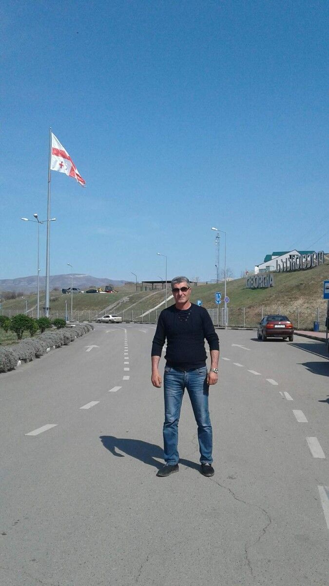  ,   Ararat, 49 ,   ,   , c 