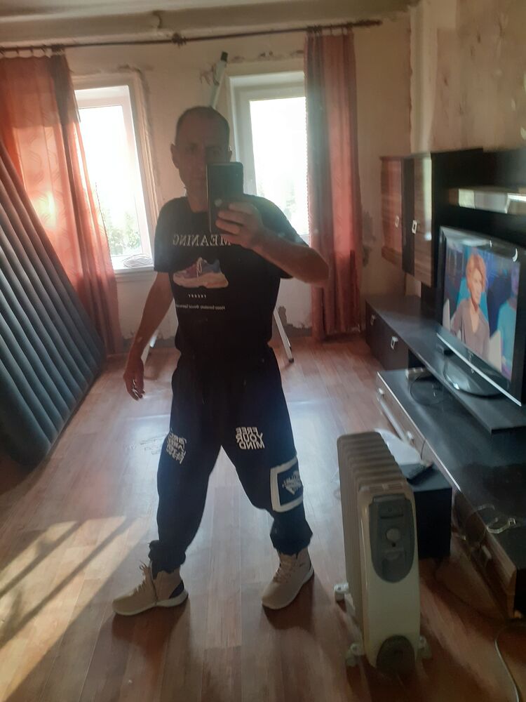  40389465  , 46 ,    