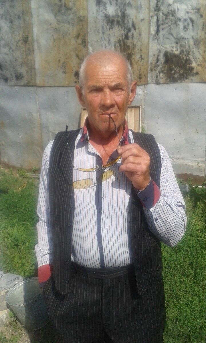  ,   Oleg, 67 ,   ,   , c 