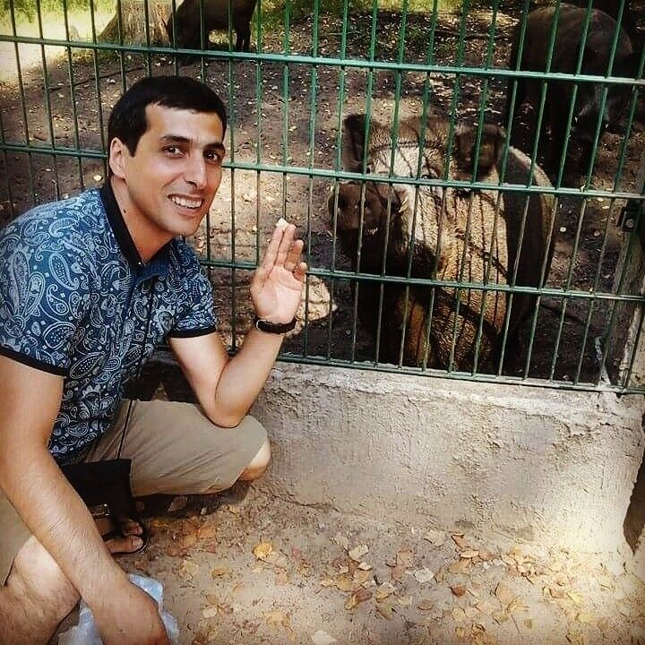  ,   Azad, 40 ,     , c 