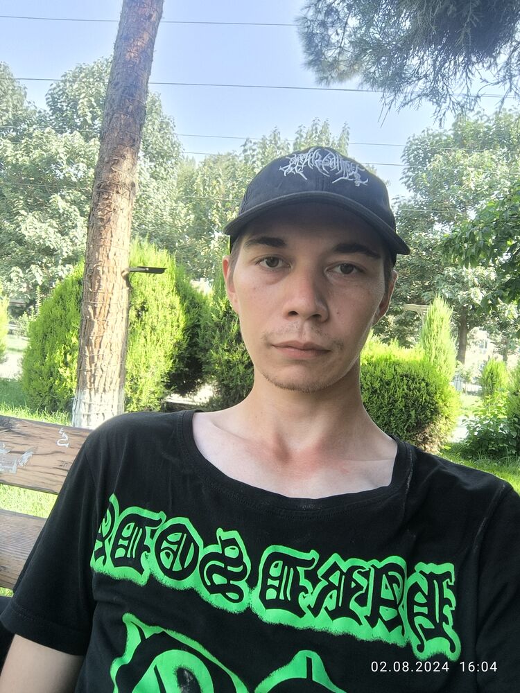  ,   Vlad, 23 ,   ,   