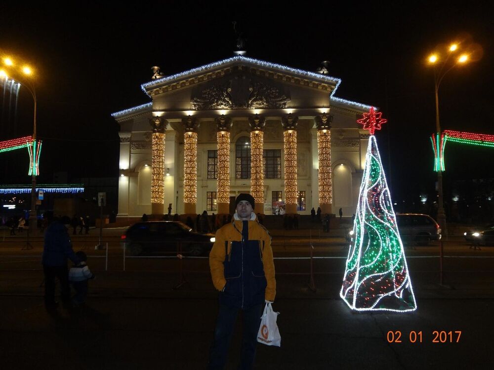  ,   Nikolas, 47 ,   ,   , c 