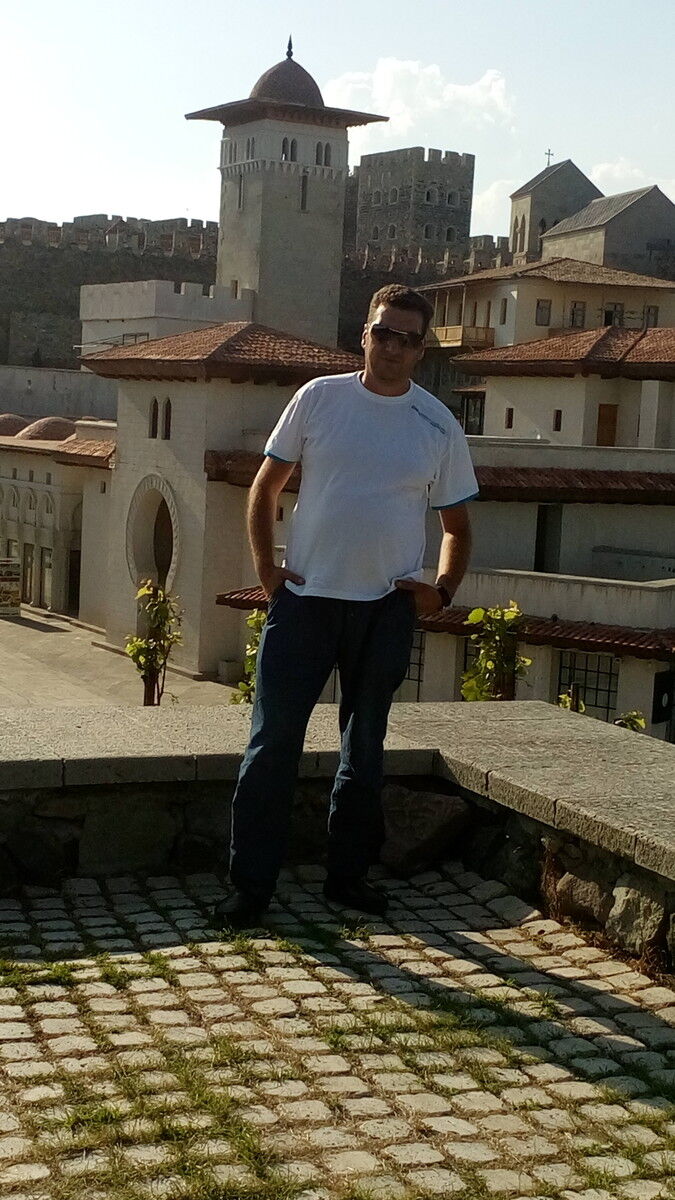  ,   Roma, 47 ,   ,   , c 