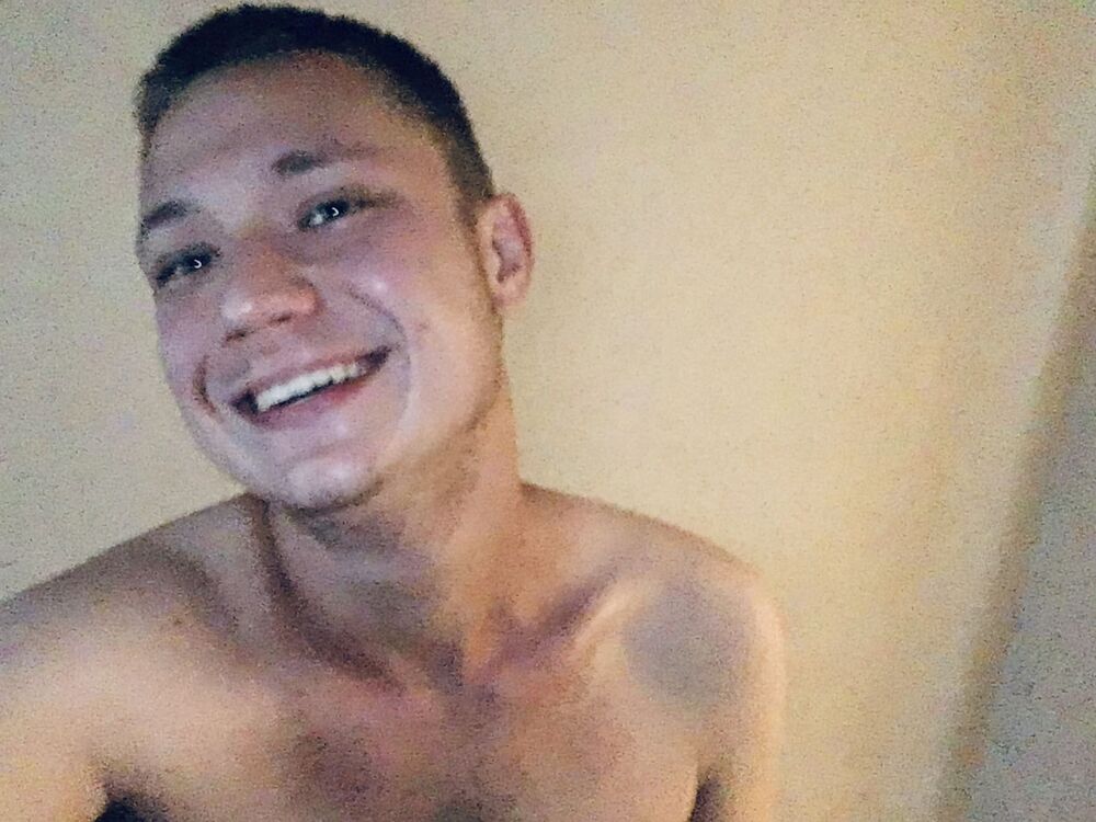  49735085  , 22 ,    
