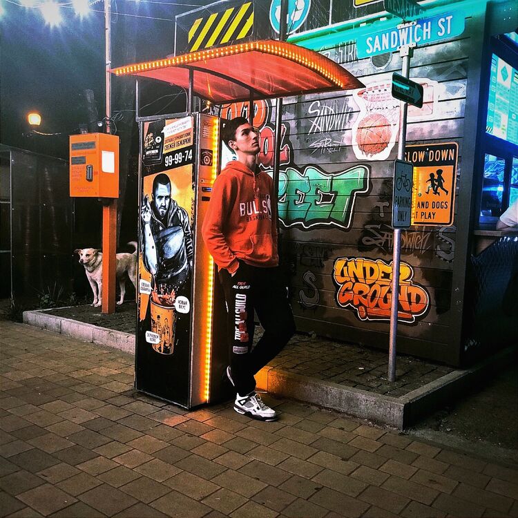  29818075  Alan, 21 ,    