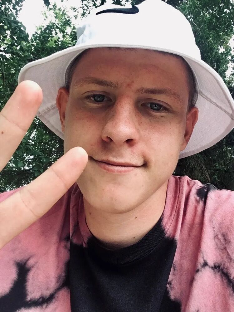 ���� 27824285 ����� �������, 22 ����, ���� ���������� � ������