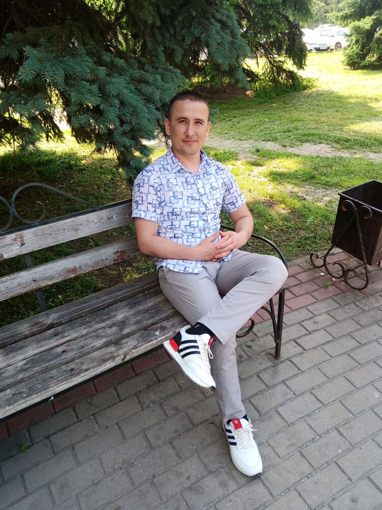  ,   Jasurbek, 32 ,   ,   , c 