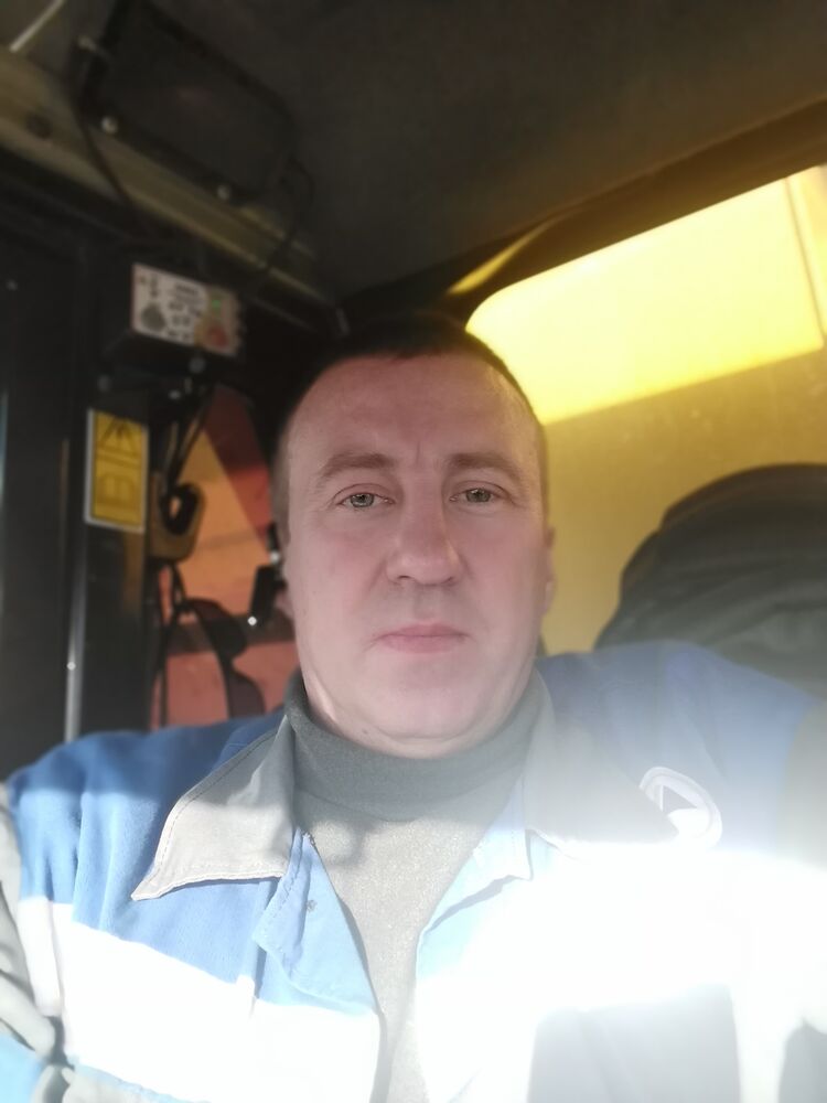  53301245  , 45 ,    