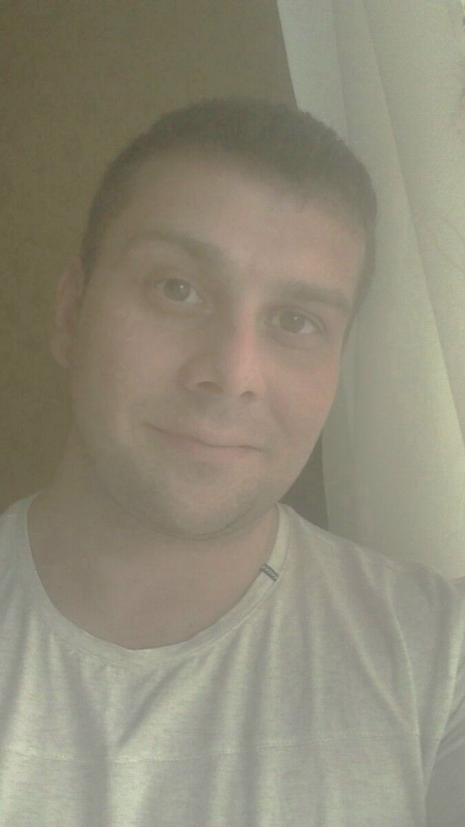  ,   Devid, 39 ,   