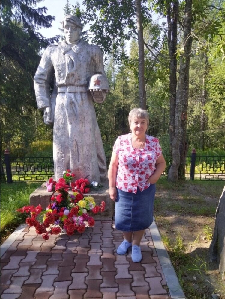  ,   Marina, 63 ,   c , 