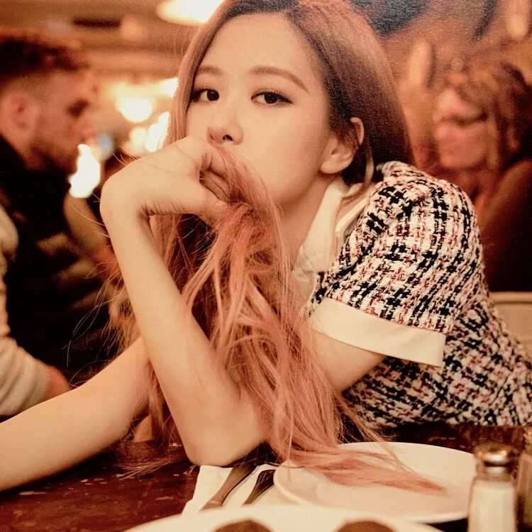  16230275  Chaeyoung, 28 ,    