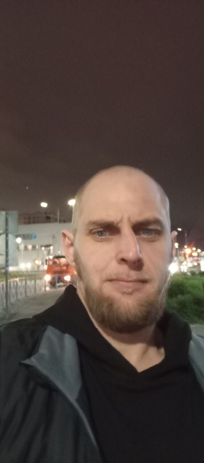  53888135  , 31 ,    -