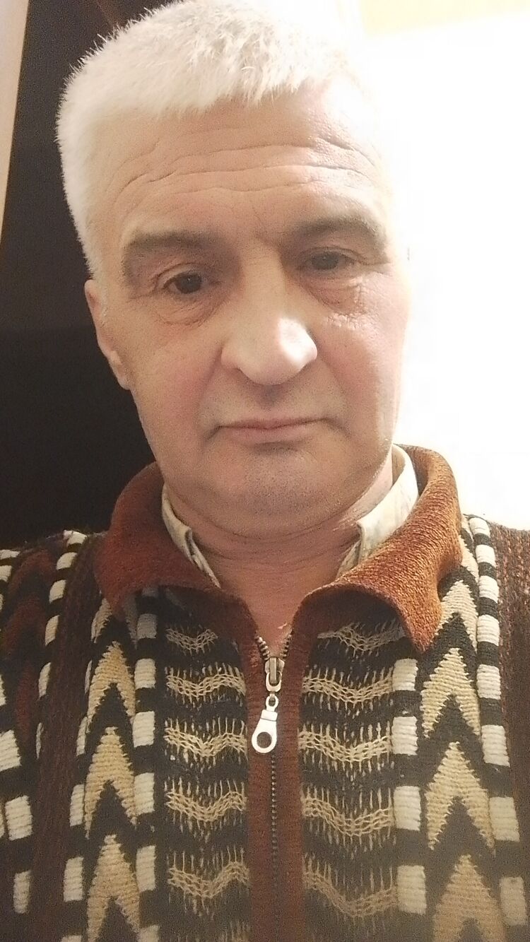  48821225  , 56 ,    
