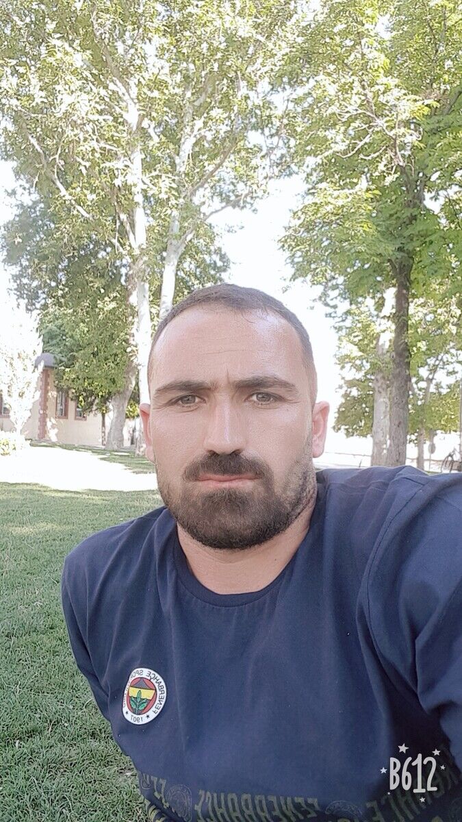  20534435  Servan, 33 ,    Kale