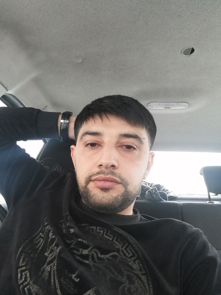  50718015  , 33 ,    