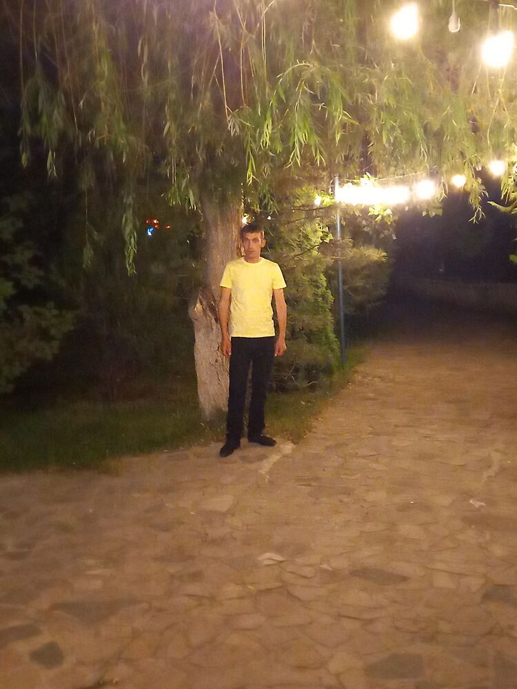  ,   Andranik, 35 ,   ,   