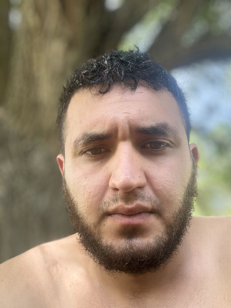 48657805  , 27 ,    