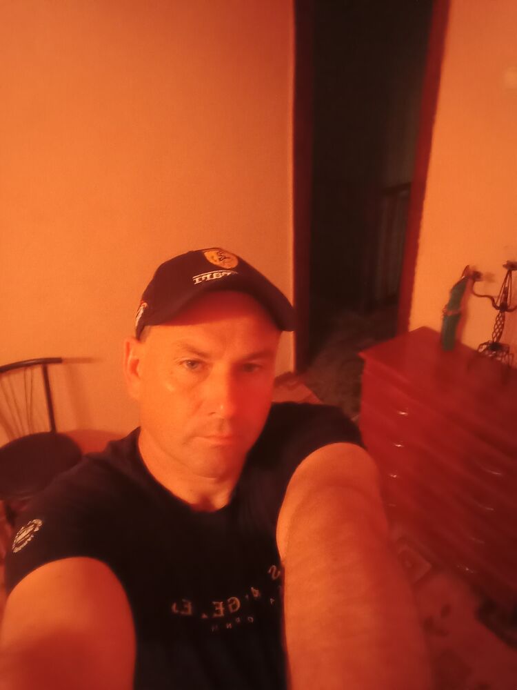  48243805  , 42 ,    