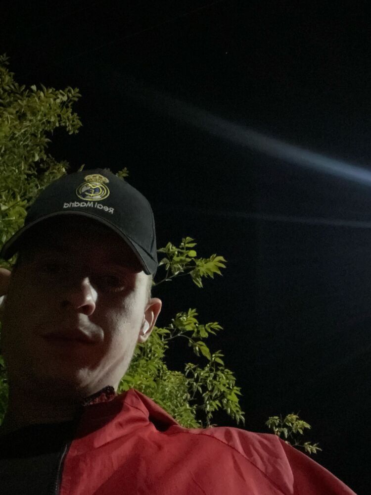  46122655  , 24 ,    