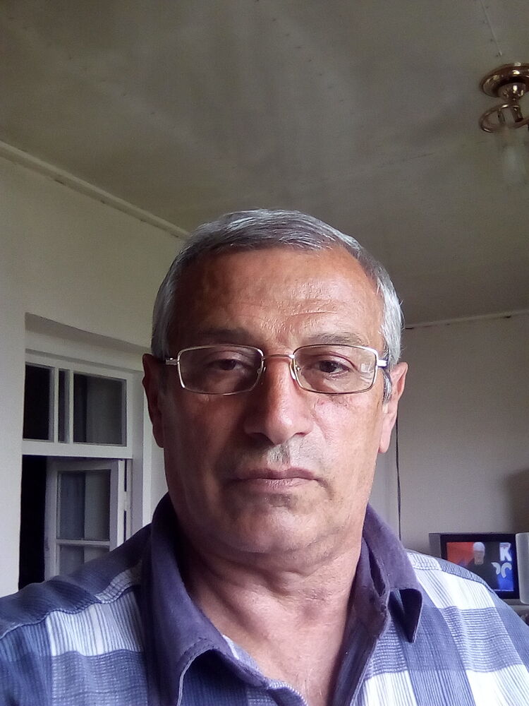  34511355  Armen, 65 ,    