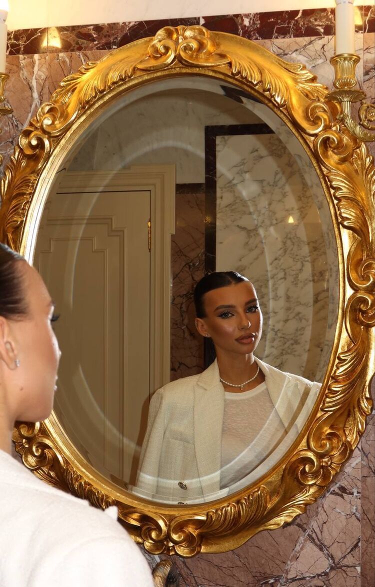  54404375  , 27 ,    Lyckeby