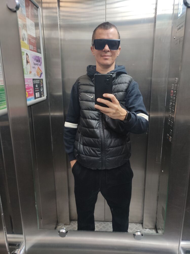  53986815  , 37 ,    --
